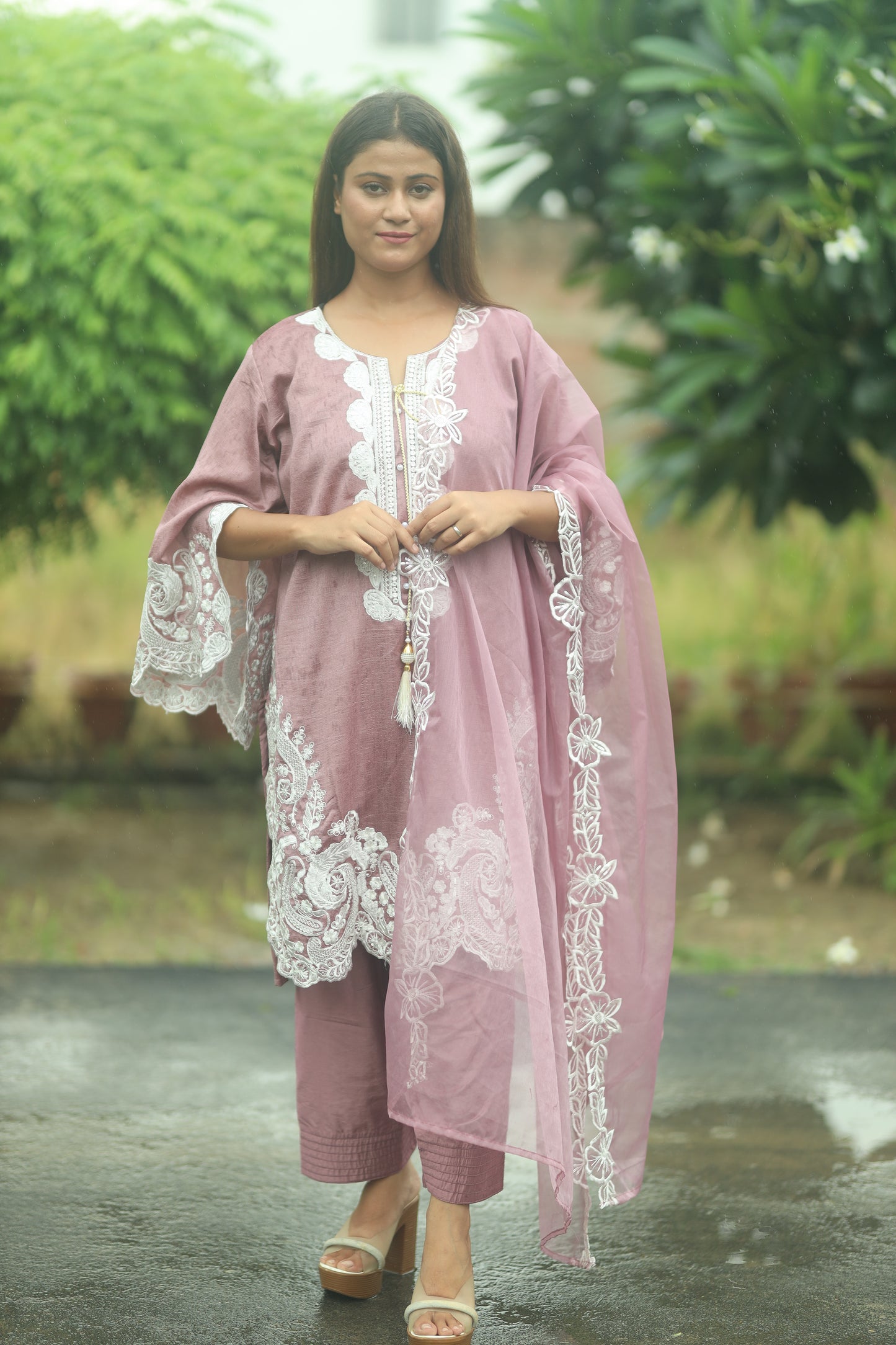 Shimmer Fabric Three-Piece Set with Bell Bottom Sleeves & U-Shape Pattern