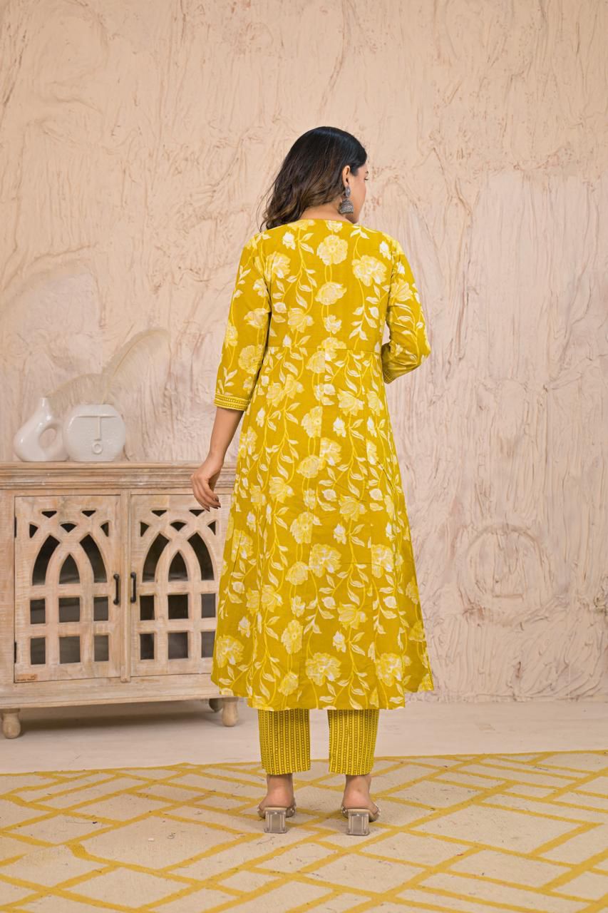 Women’s Cotton Angrakha Style Three-Piece Set with Dupatta